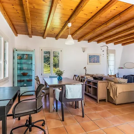 Myrto's House At Agnontas