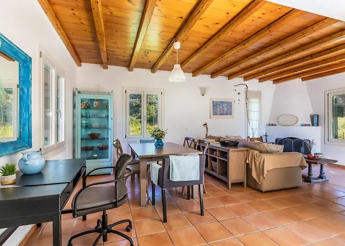 Myrto's House At Agnontas