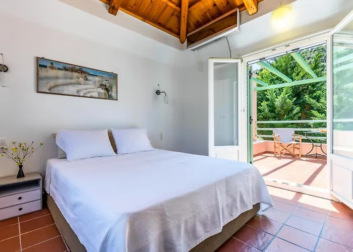 Myrto's House At Holiday home