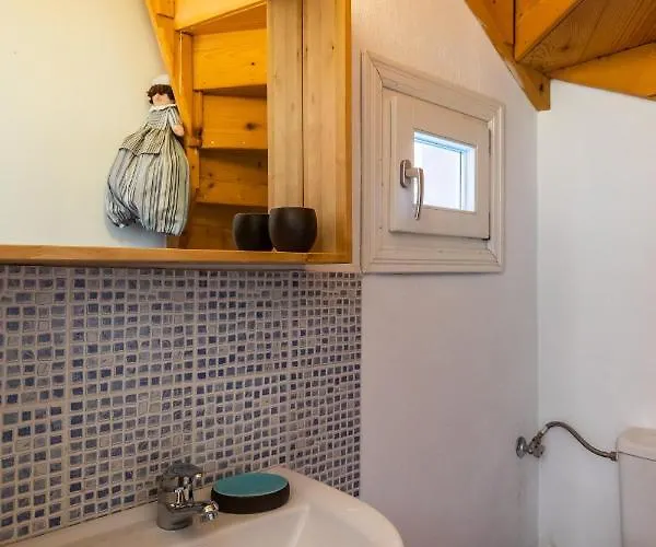 Myrto's House At Holiday home *